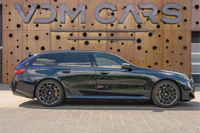 BMW M5 5-serie Touring | Ultimate | Keramisch | Carbon | M Driver's Package | Shadow Line | VOL |