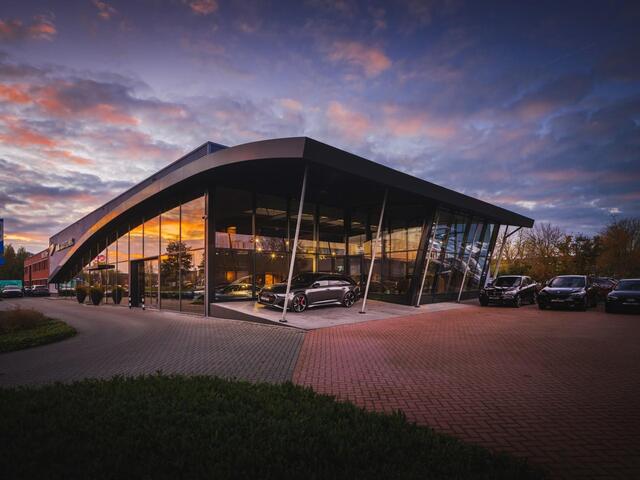 BMW M5 Limousine V8 M Hybrid, pano, B&W, 21", tr.haak, stl.ventilatie, memory, keyless, leder, privacy