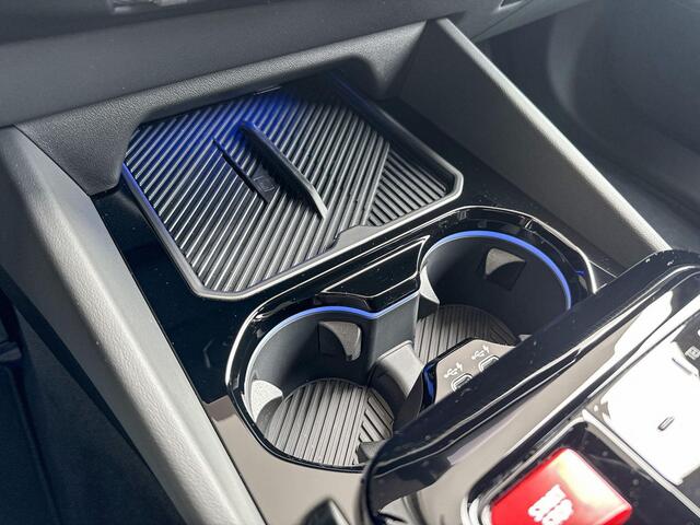 BMW M5 Comfort Pack / Driving Assistant Professional / Alcantara hemelbekleding / Special Request Lakkleur