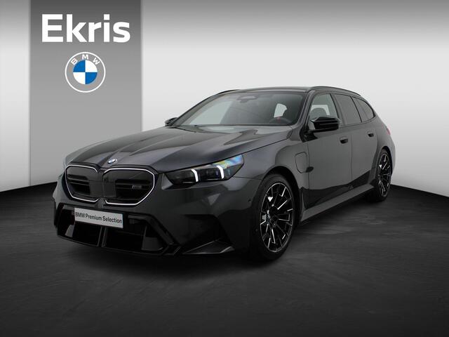 BMW M5 5 Serie Touring Stuurwielrand verwarmd | M Drive Professional | Trekhaak | Panoramadak | Driving Assistant Professional | Parking Assistant Professional | Bowers & Wilkins | 20/21''
