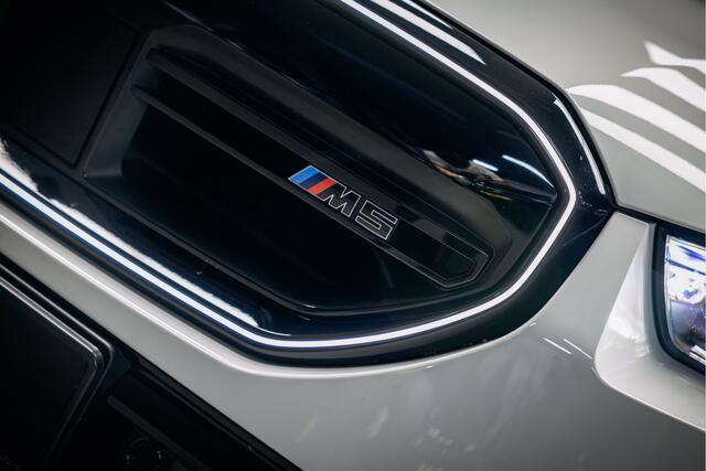 BMW M5 5-serie Touring Vossen HF7 | M DRIVER-PACK & DRIVING ASSISTANT PRO | B&W SOUND | PANO |