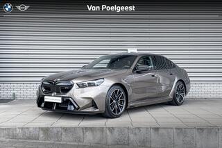 bmw-m5-sedan