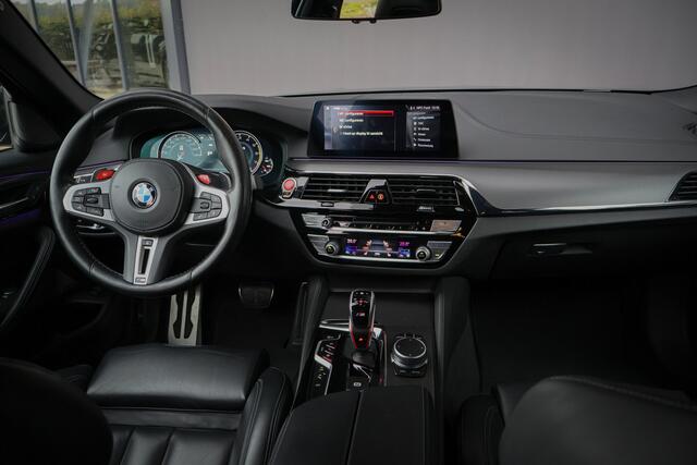 BMW M5 5-serie Competition | KERAMISCH | CS LOOK | STOELVERWARMING | ADAPTIVE CRUISE | BLUE EYE | HEAD UP | 360 CAMERA | HARMON & KARDON | ELEKTRISCHE ACHTERKLEP | SPORTSTOELEN |