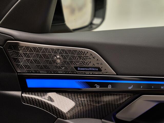 BMW M5 Touring V8 M Hybrid, Sonderlackierung, pano, alcantara, B&W, 21'', stl.ventilatie, tr.haak, memory, leder, privacy