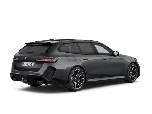 BMW M5 Touring | Comfort Pack | M Driver's Package | Individual Lak