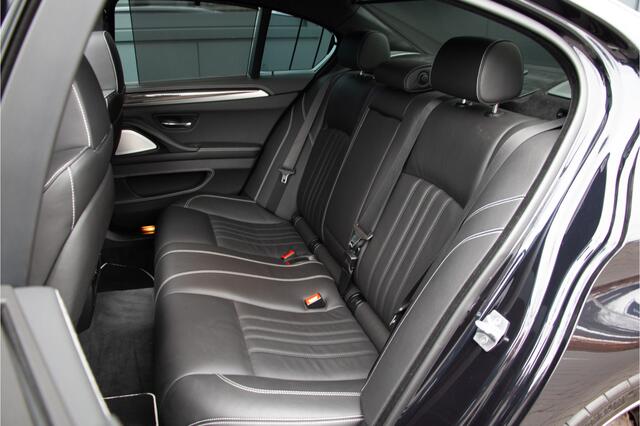 BMW M5 Competition Edition 1/200 600PK | Collectors Item | Full Option| B&O | Pano | Head Up | Softclose | Carbon | Camera | Lane & Side Assist | Stuurverwarming | Alcantara | Sportuitlaat | Dealer O.H. | Memory | Zonneschermen + Achteruit | Dab+ | 20"| Cruise C