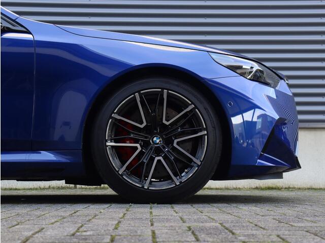BMW M5 Sedan | High Executive | Driving Assistant Prof. | Carbon Exterieur Pakket | Trekhaak | M Drivers Pack | Parking Assistant Prof. | Bowers & Wilkins | Head-Up | 20/21'' LMV