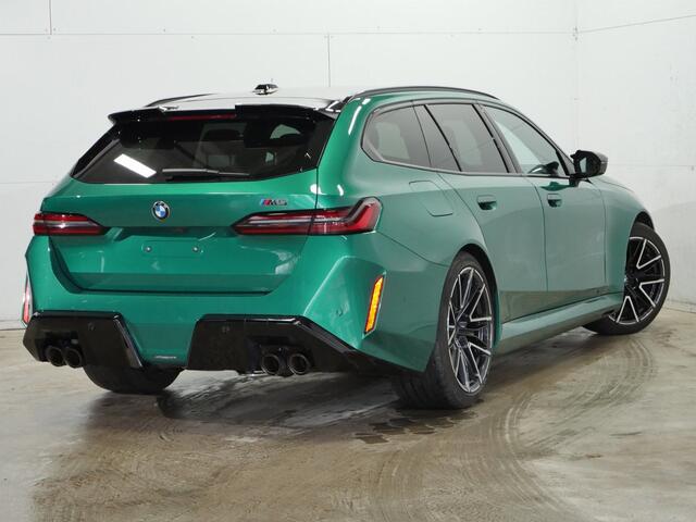 BMW M5 Touring | CoPilot | Trekhaak | Ventilatie | M Drive Professional | Bowers & Wilkins Surround Sound System