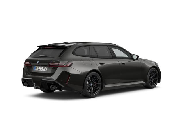 BMW M5 Touring Bowers & Wilkins | Trekhaak | Carbon