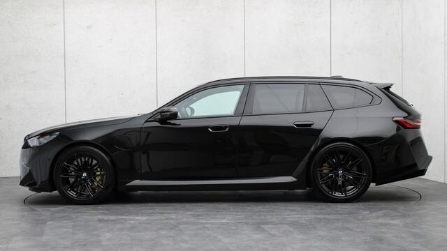 BMW M5 Touring | Ultimate Package | M Driver's Package | Stoelventilatie | Bowers & Wilkins | Carbon |