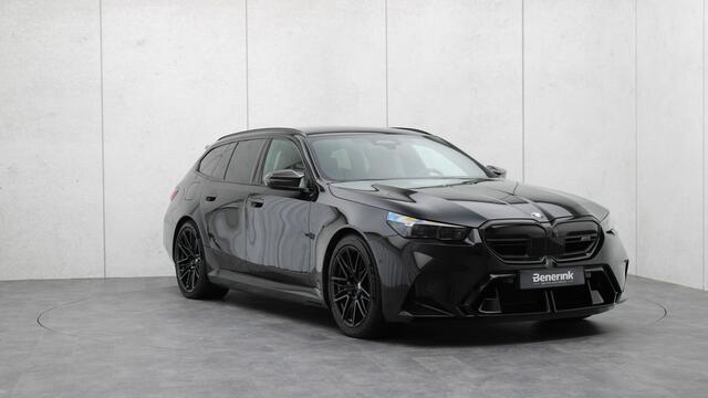 BMW M5 Touring | Ultimate Package | M Driver's Package | Stoelventilatie | Trekhaak | Bowers & Wilkins | Carbon
