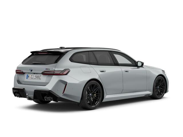 BMW M5 Touring | M Driver's Pack | M Drive Professional | Bowers & Wilkins | Comfort Pack | Panoramadak