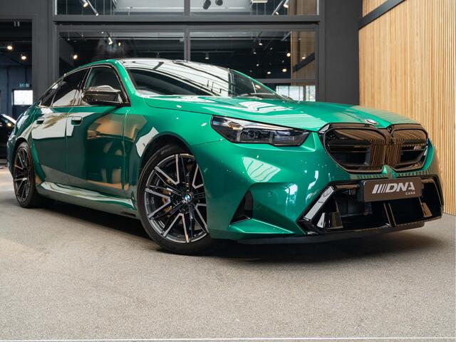 BMW M5 Keramisch Kuipstoelen Pano M5 Special Colour Carbon Harman&Kardon