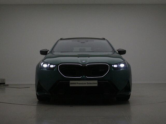 BMW M5 Touring | CoPilot | Trekhaak | Ventilatie | M Drive Professional | Bowers & Wilkins Surround Sound System
