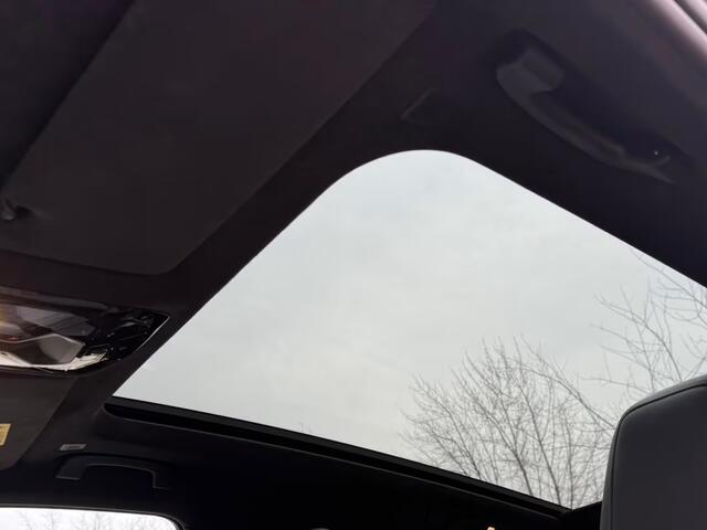 BMW M5 5-serie Touring ** M-DRIVER PACK (305 km/h), M-REMMEN, PANO, TREKH, MERINO LEDER, 20/21 INCH LMV ** 1e EIG - UNFALLFREI - Ex BMW AG ** ** INFORMEER OOK NAAR ONZE AANTREKKELIJKE FINANCIAL-LEASE TARIEVEN **