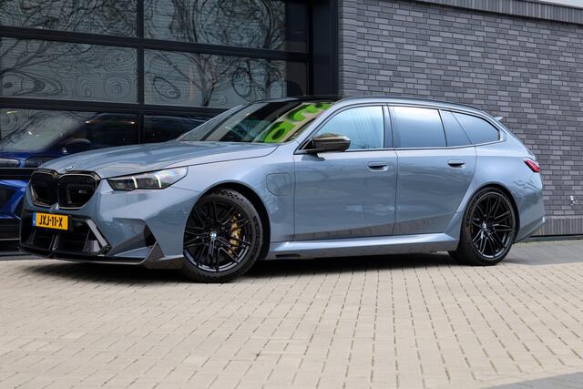 BMW M5 5-serie Touring | KERAMISCH | M-DRIVE PROFESSIONAL | CARBON SPLITTER | COMFORT-PACK | ALCANTARA | 4X STOELVERW |