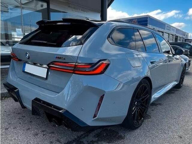 BMW M5 Touring ** M-DRIVER PACK (305 km/h), M-REMMEN, PANO, TREKH, MERINO LEDER, 20/21 INCH LMV ** 1e EIG - UNFALLFREI - Ex BMW AG ** ** INFORMEER OOK NAAR ONZE AANTREKKELIJKE FINANCIAL-LEASE TARIEVEN **