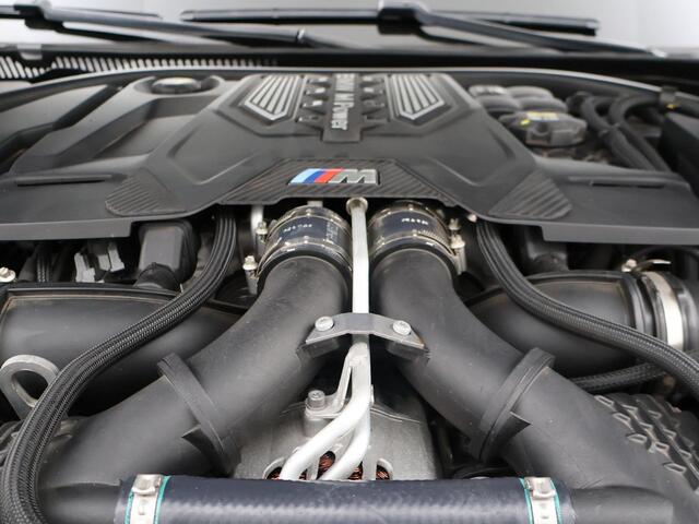 BMW M5 5-serie COMPETITION 625 PK ORIG. NL BTW + B&W | HEAD-UP | KERAMISCH | ADAPTIVE CRUISE | SCHERMEN ACHTERIN