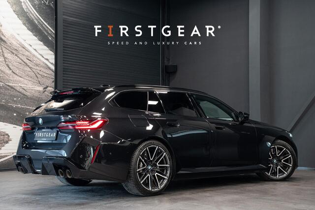 BMW M5 5-serie Touring *Bowers & Wilkins / Carbon-interieur / Stoelventilatie / Panorama / Memory / Keyless / Surround-View*