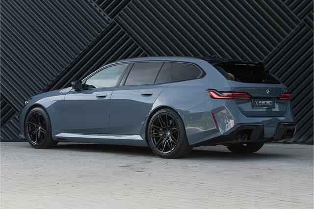 BMW M5 Touring V8 Hybride M Keramisch Pano Alcant.Hemel Bowers&Wilkins Trekhaak