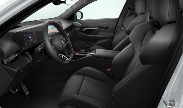 BMW M5 5-serie Touring | M Drivers Pack | M Spiegelkappen | M Compound Remsysteem | Comfort Pack | Driving + Parking Assistant | Glazen Panoramadak |