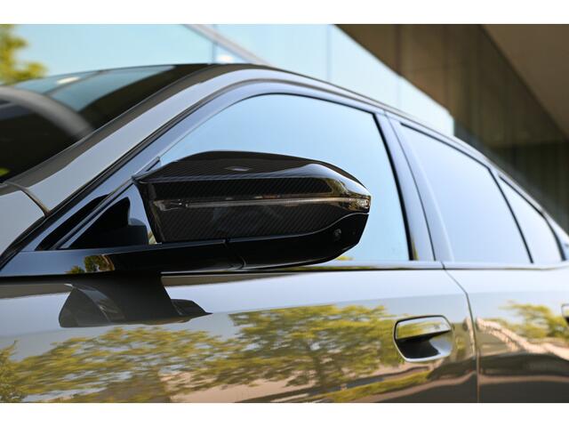 BMW M5 Automaat / Trekhaak / M Drive Professional / Carbon Pack / Comfort Access / Bowers & Wilkins / Adaptieve LED / Stoelventilatie / Parking Assistant Professional