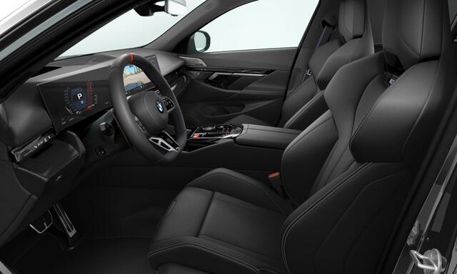 BMW M5 | 20/21'' | Keram. rem. | Carbon dak | M Driv. Pack | Alcan. hemel | Driv. + Park. Prof. | Stoelvent. | B&W | Stoelverw. voor/achter | Stoelvent. | B&W