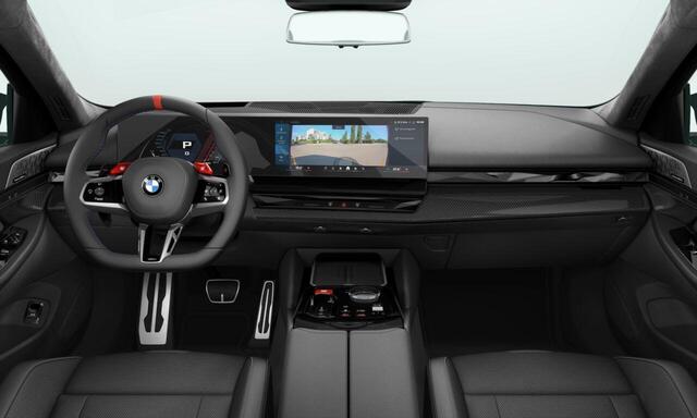 BMW M5 Sedan | M Drivers Pack | Comfort Pack | Bowers & Wilkins | Panoramadak