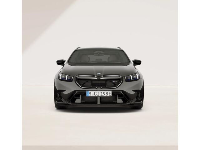 BMW M5 5-serie Touring - Pano - Trekhaak - Bowers & Wilkins