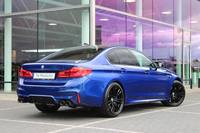 BMW M5 Automaat / Adaptieve LED / M Multifunctionele Stoelen / Comfort Access / Parking Assistant Plus / Live Cockpit Professional