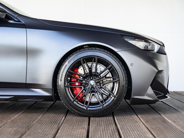 BMW M5 | M Performance Carbon Pack | Carbon dak | 5 Jaar BSI | Bowers & Wilkins | Stoelventilatie | Driving Assistent Plus
