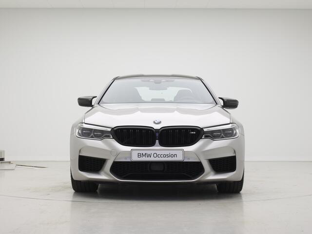 BMW M5 M5 Sedan | Bowers & Wilkins | Driving Assistant Plus | Entertainmentsysteem Professional achterin | Downpipes | Div. Carbon delen | Incl. 12 mnd Bovag garantie.