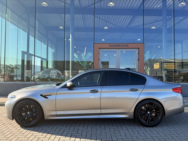 BMW M5 5-serie | B&W | Head-Up | Memory | Carbon | 360 | Rear Entertainment | ACC | Stoelverkoeling + Verwarming |