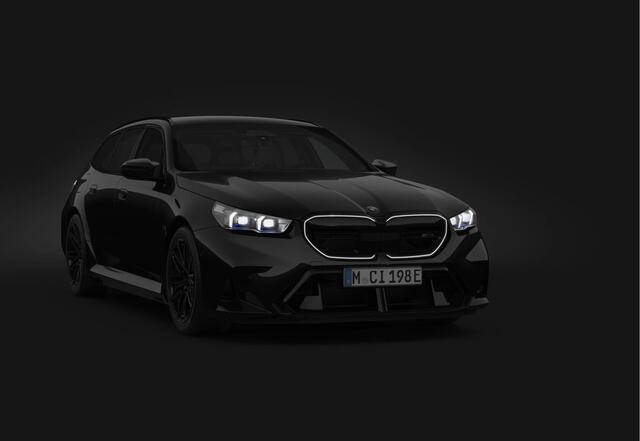 BMW M5 Touring CERAMIC.M-DRIVE PACK.T.HAAK. B&W AUDIO