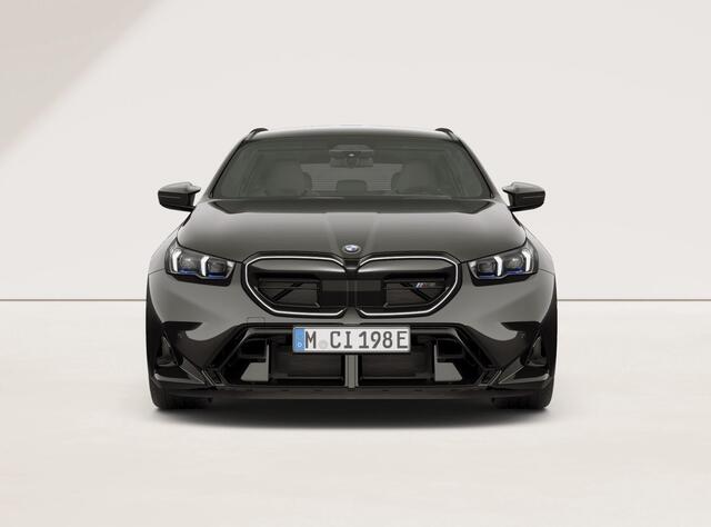 BMW M5 Touring CERAMIC.M-DRIVE PACK.T.HAAK. B&W AUDIO