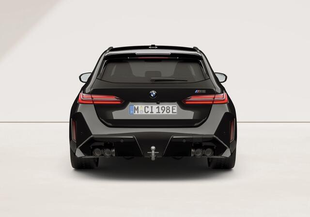 BMW M5 Touring CERAMIC.M-DRIVE PACK.T.HAAK. B&W AUDIO