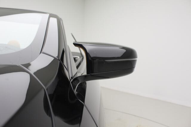 BMW M8 8-serie Competition | 360° camera | Driving assist prof. | Laser | M Drivers Package | Soft close