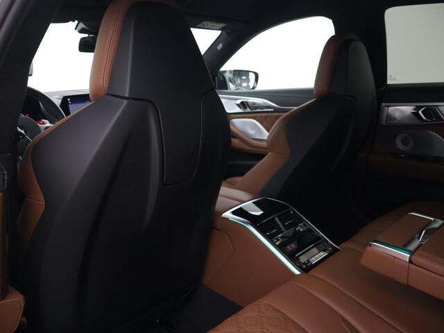 BMW M8 COMPETITION 626 PK IRISH GREEN + BOWERS & WILKINS | KERAMISCHE REMMEN