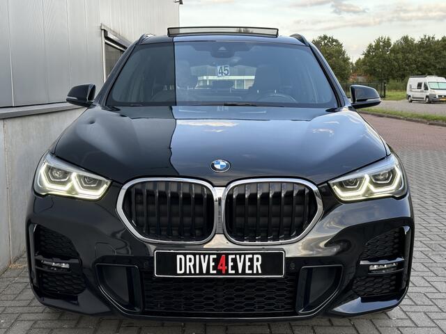 BMW X1 sDrive18i M PACK 2022 PANO NAVI CR CONTROL CAMERA CLIMATE CONTRO