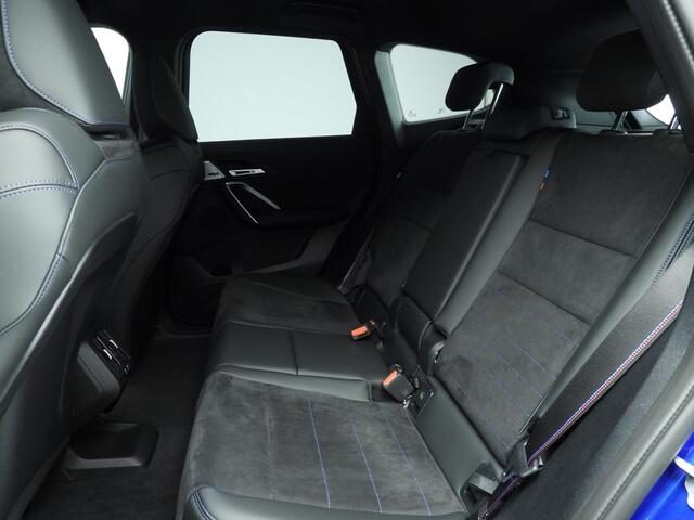 BMW X1 xDrive25e M-Sportpakket / Trekhaak wegklapbaar / Driving assist / Comfort Pack / Innovation Pack / Alu wielen 20 inch