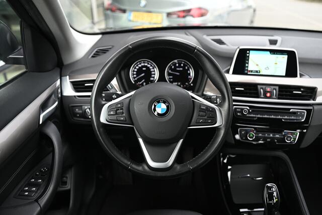 BMW X1 xDrive20i xLine Automaat / Sportstoelen / LED / Park Assistant / Cruise Control / Leder / Stoelverwarming / Adaptive onderstel