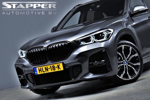 BMW X1 xDrive25e 220pk M-sport 1e Eig. Dealer OH H.Leer/Keyless/Camera/Navi/Led/Stoelverw./Lmv19''