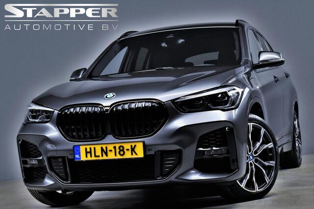 BMW X1 xDrive25e 220pk M-sport 1e Eig. Dealer OH H.Leer/Keyless/Camera/Navi/Led/Stoelverw./Lmv19''