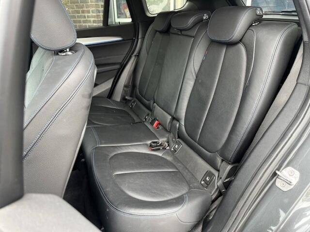 BMW X1 SDRIVE20I M-SPORT - LEDER - NAVI - LED - 18 INCH