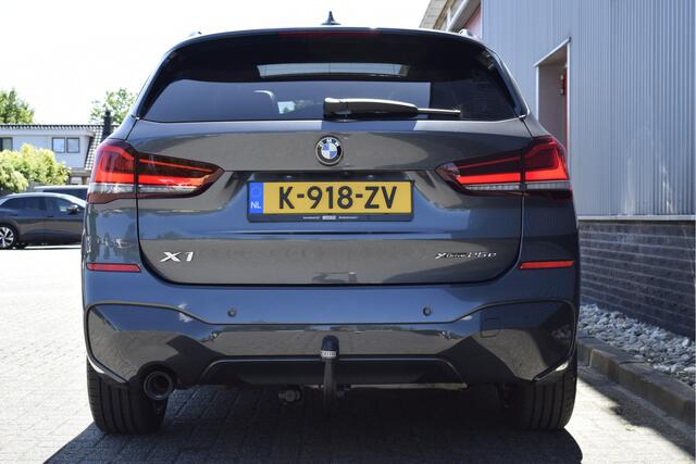 BMW X1 xDrive25e eDrive Edition Panorama, Trekhaak, Head up, Stoelverwarming, Camera
