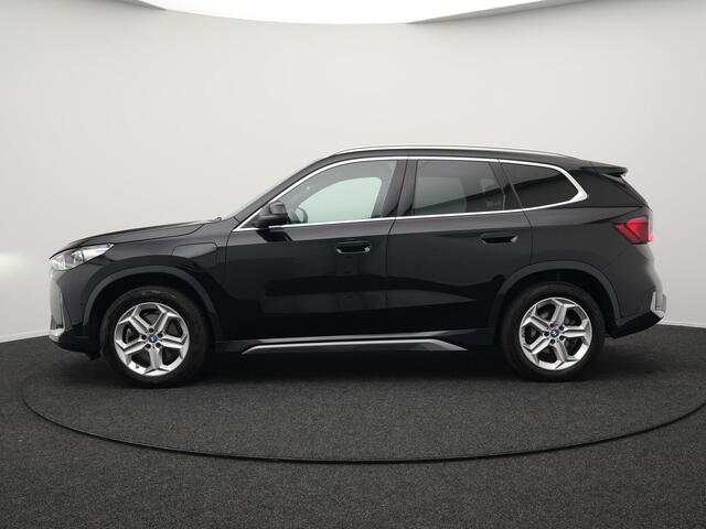 BMW X1 xDrive30e 326pk Plug In Hybrid PHEV | Trekhaak Af Fabriek | Harman Kardon | Leder stoelen Verwarmd | Apple Carplay |