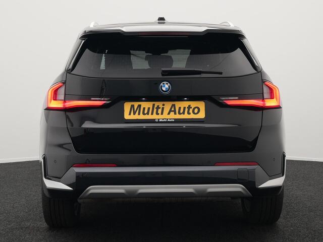 BMW X1 xDrive30e 326pk Plug In Hybrid PHEV | Trekhaak Af Fabriek | Harman Kardon | Leder stoelen Verwarmd | Apple Carplay |