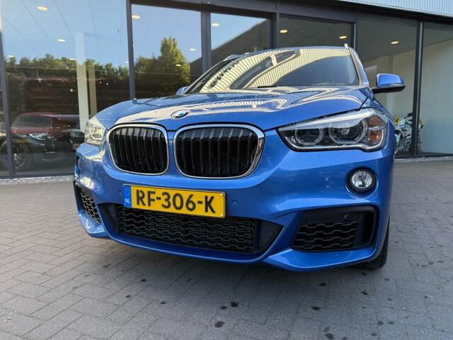 BMW X1 sDrive20i M-Sport,Pano,HUD,Leer,Camera,Trekhk afn.,Stoelverw,Cli