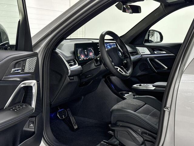 BMW X1 xDrive25e | M-Sport Pro | Travel Pack | Premium Pack | Harman/Kardon | Panoramadak | Comfort Access