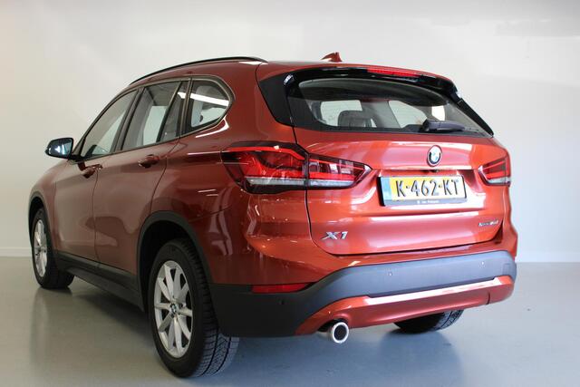 BMW X1 sDrive16d Executive Edition | NL-AUTO+N.A.P! | LED | GROOT-NAVI | CLIMA | E-KLEP | CRUISE | PDC-V/A | DAB |